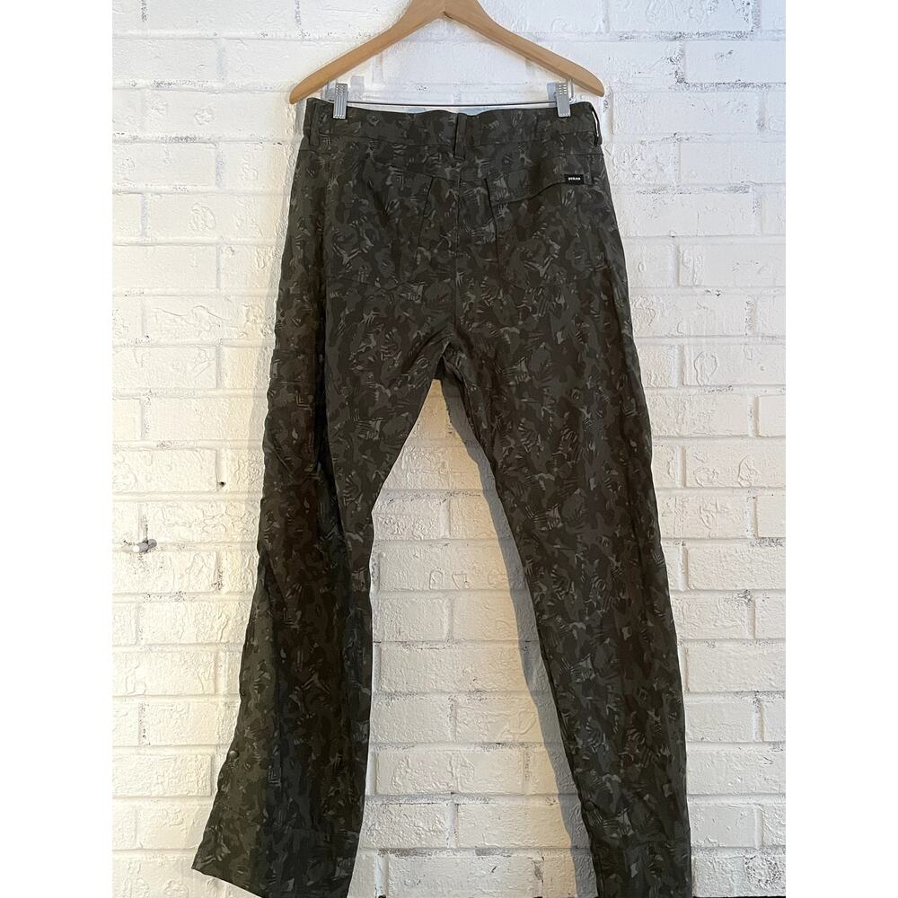 prAna Men’s Relaxed Fit Printed Camo Pants 36x32 Utility Outdoor
